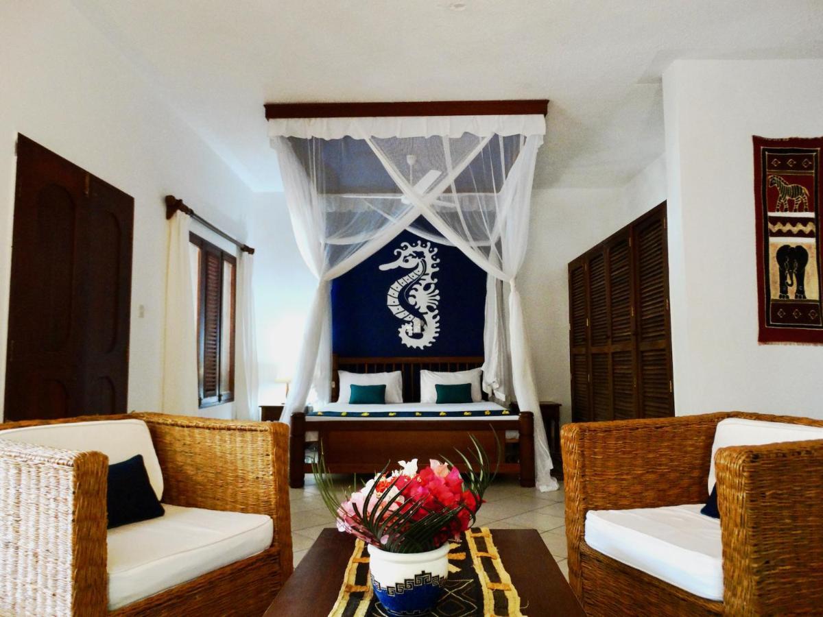 Diani Cottages Diani Beach Buitenkant foto