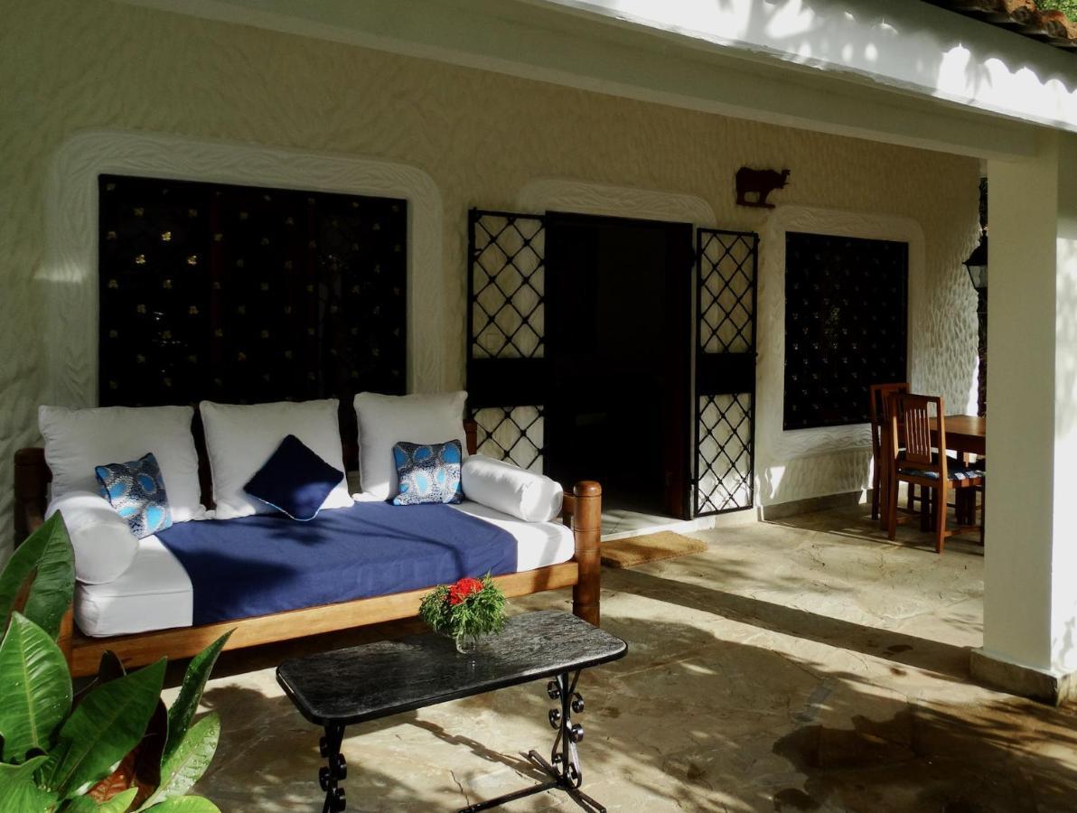 Diani Cottages Diani Beach Buitenkant foto