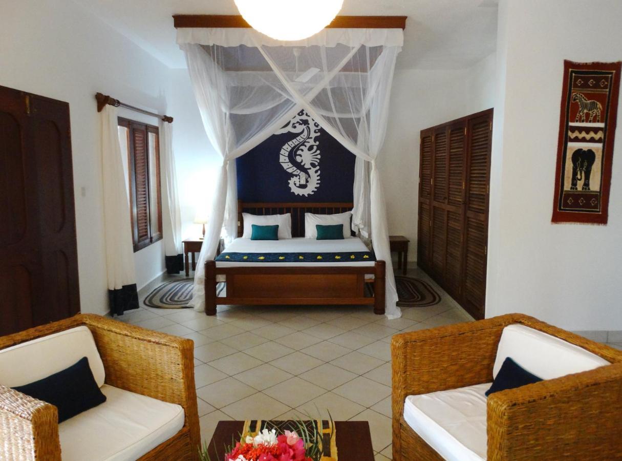 Diani Cottages Diani Beach Buitenkant foto