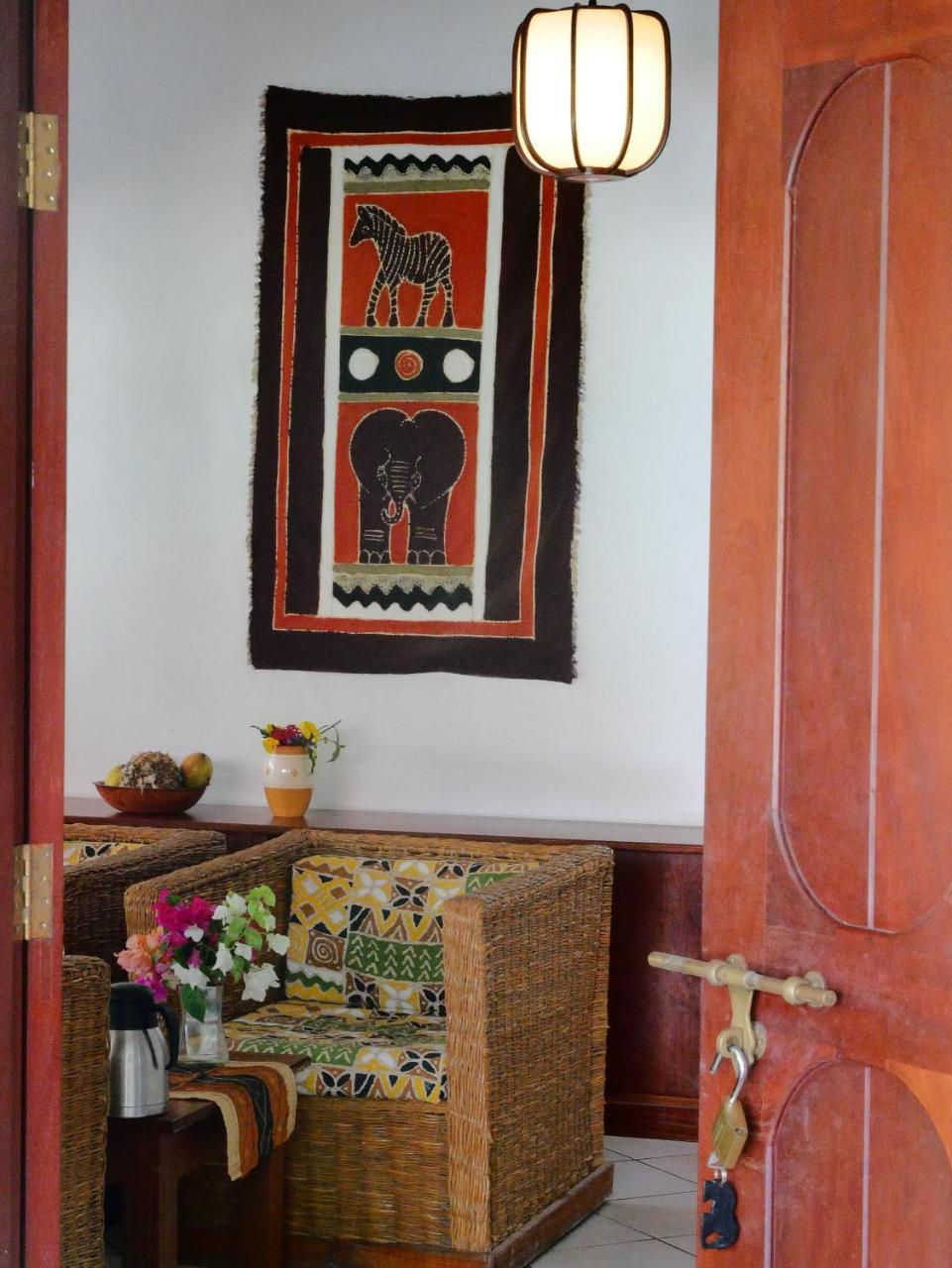 Diani Cottages Diani Beach Buitenkant foto