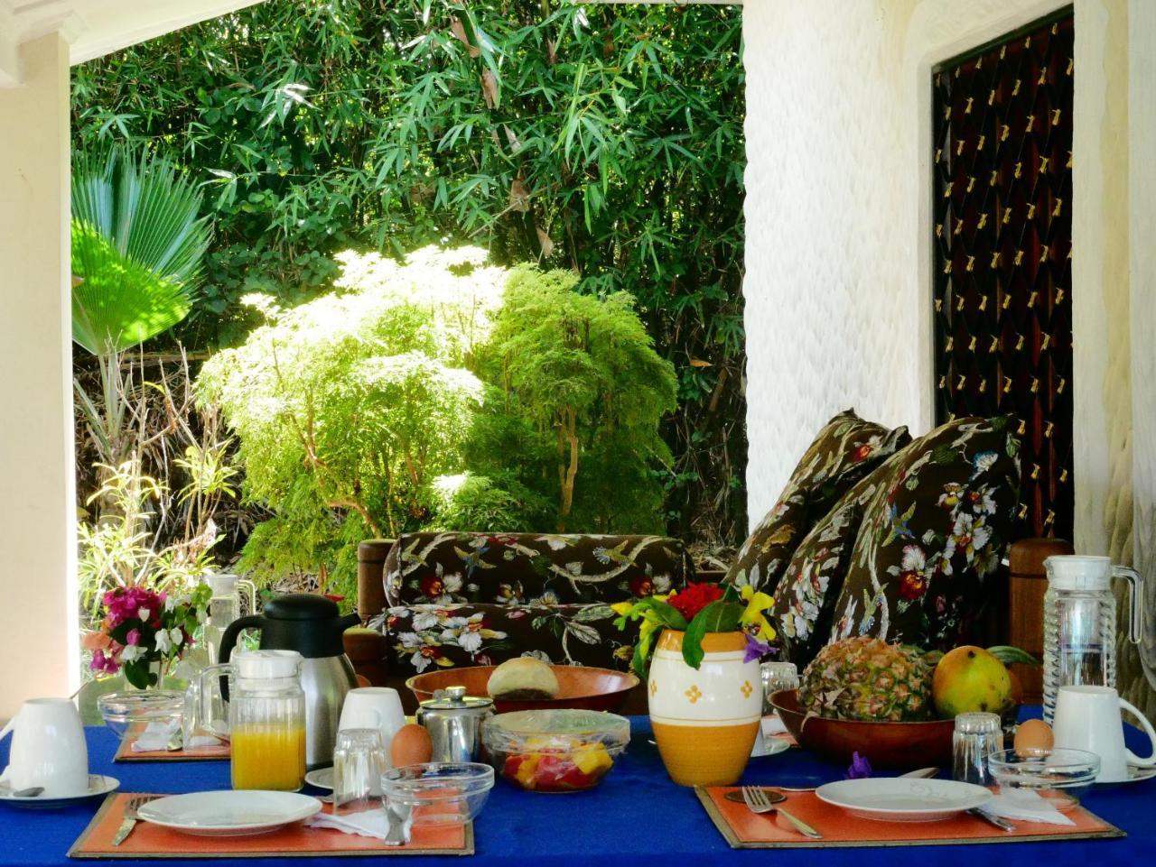 Diani Cottages Diani Beach Buitenkant foto